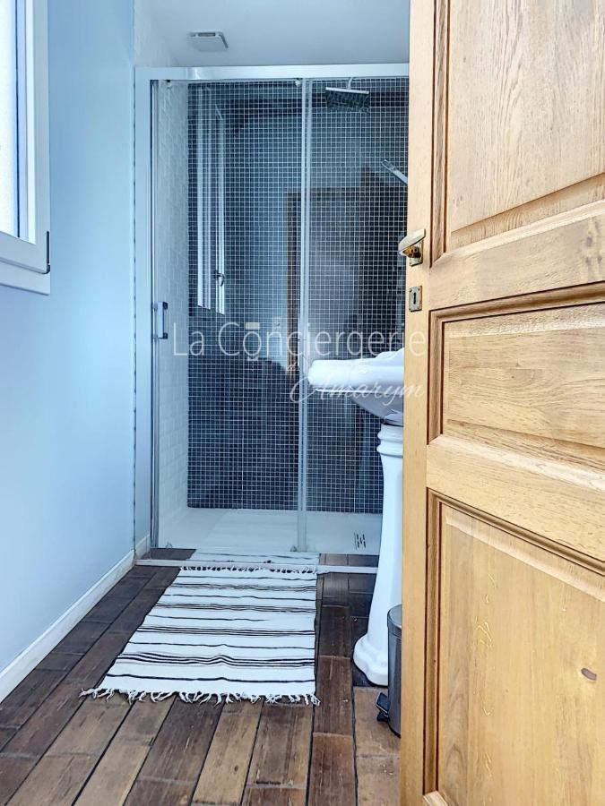 Aa13 - Le Victor Hugo - Sejour D'Exception Dans Un Appartement Historique Ault Exteriör bild