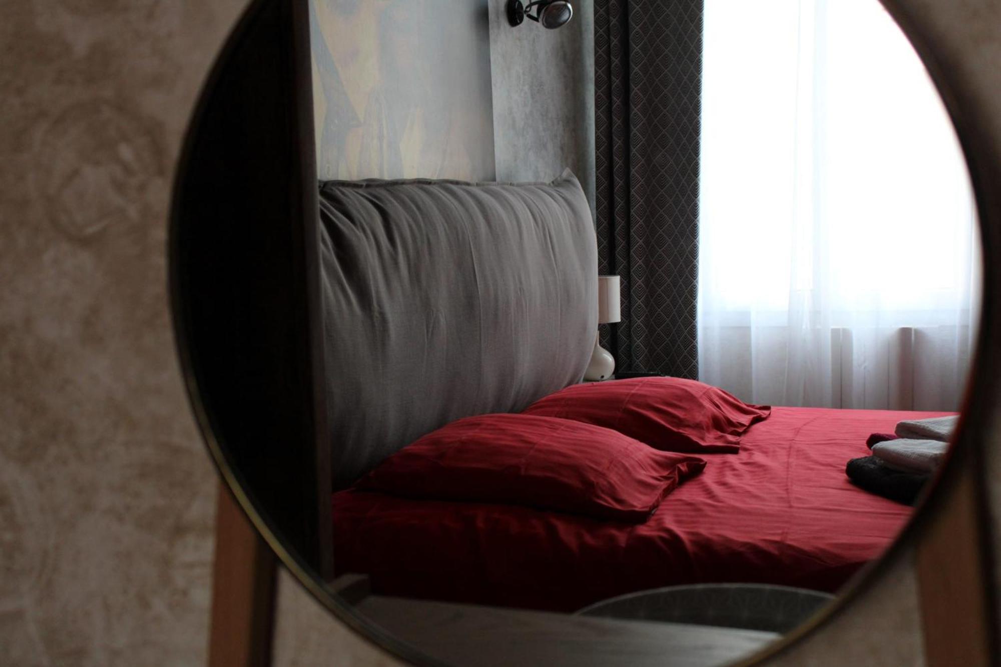 Aa13 - Le Victor Hugo - Sejour D'Exception Dans Un Appartement Historique Ault Exteriör bild